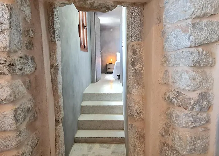 Mani Tu 1-exclusive Sea View And Tranquility In Mani Dom wakacyjny Khalkia